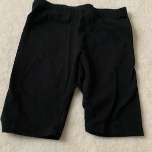 Black biker shorts !! 🖤✔️